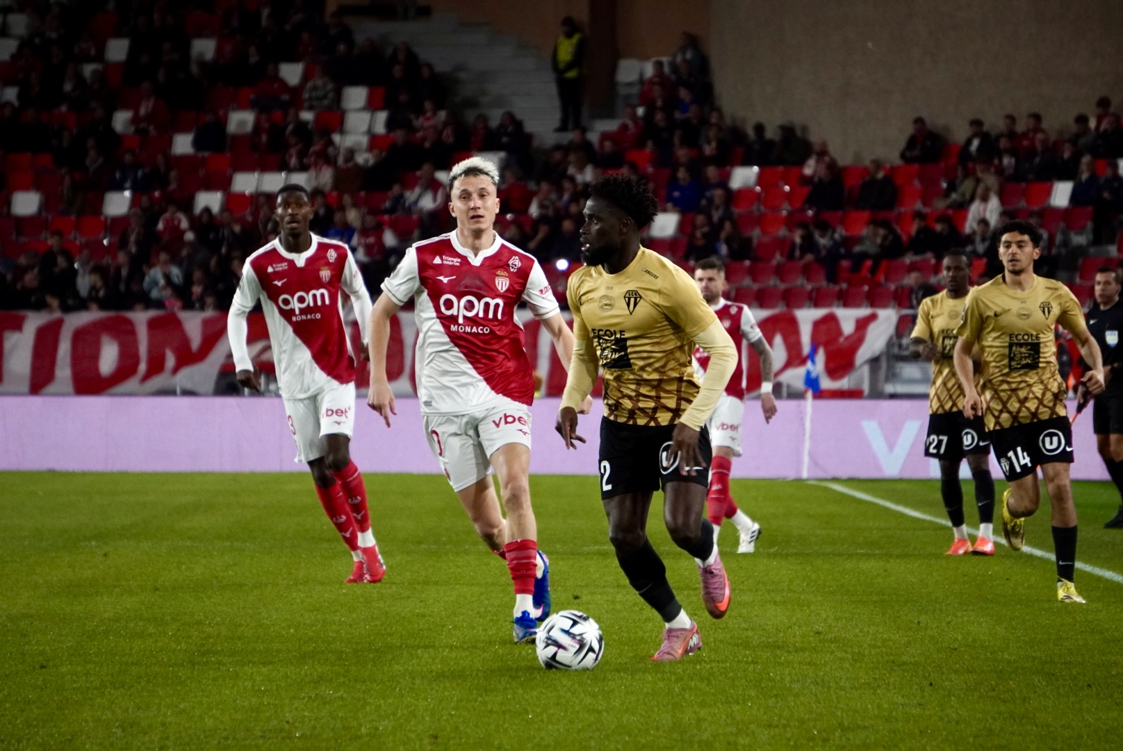 L&rsquo;AS Monaco fait le nécessaire face à Angers (2-0) et se rapproche des places européennes